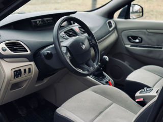 Renault Scenic foto 9