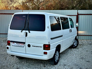 Volkswagen Transporter foto 4