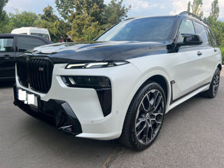 BMW X7 foto 2