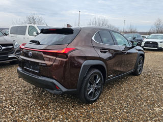 Lexus UX foto 4