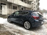 Opel Astra foto 1