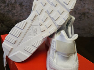 Nike Air Huarache noi, originale foto 7