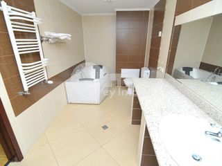 Casă cu 3 nivele, reparație și design modern, Botanica, 1500 € ! foto 17