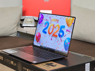 Huawei MateBook (IPS 4K, i7-8Gen, SSD 512Gb, Ram 16Gb) Touchscreen foto 2