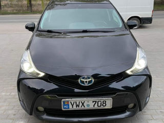 Toyota Prius + foto 1