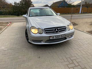 Mercedes CLK-Class foto 2