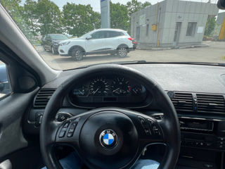 BMW 3 Series foto 8