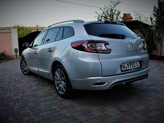 Renault Megane foto 4