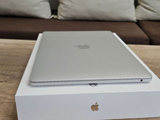 MacBook Pro 13 Retina 2019 (i5/8Gb/128Gb) foto 6