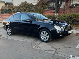 Mercedes E-Class foto 5