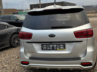 KIA Carnival foto 18