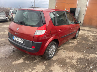 Renault Scenic foto 4