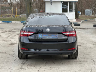 Skoda Superb foto 5