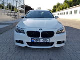 BMW 5 Series foto 1