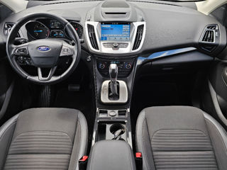 Ford Kuga foto 6