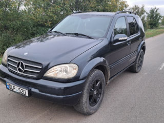 Mercedes M-Class