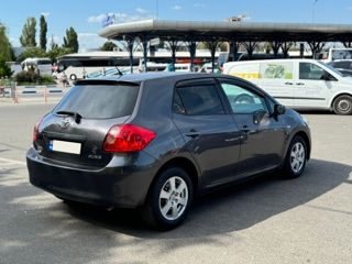 Toyota Auris foto 6