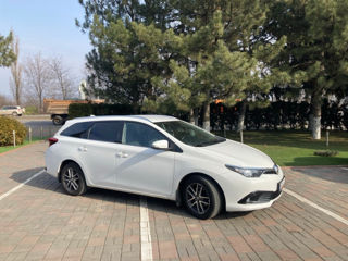 Toyota Auris foto 4