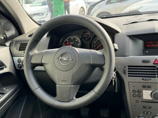 Opel Astra foto 8