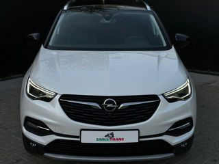 Opel Grandland X foto 2