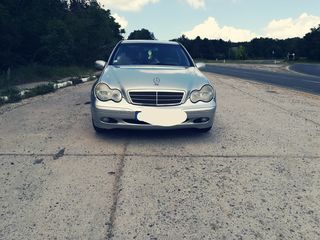 Mercedes C Class foto 1