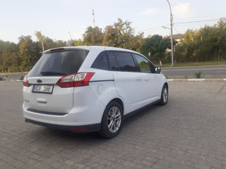 Ford Grand C-MAX foto 7