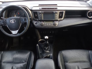 Toyota Rav 4 foto 5