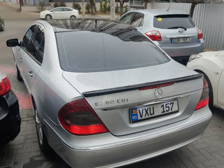 Mercedes E-Class foto 4