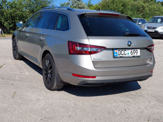 Skoda Superb foto 5