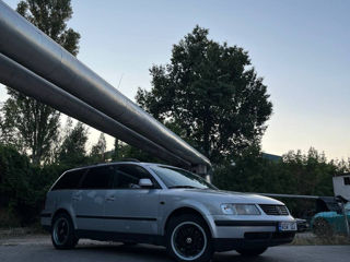 Volkswagen Passat foto 2