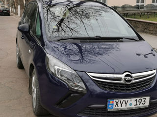 Opel Zafira foto 2