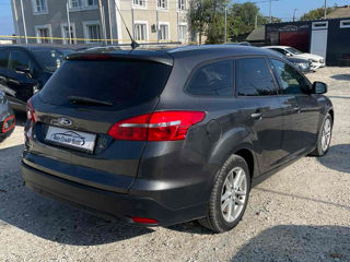 Ford Focus foto 4