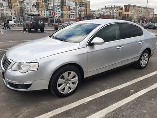 Chirie auto - rent a car  passat В6 1,9 tdi машина свободна viber / whatsapp foto 2