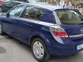 Opel Astra foto 4