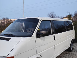 Volkswagen Transporter foto 4