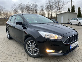 Ford Focus foto 2