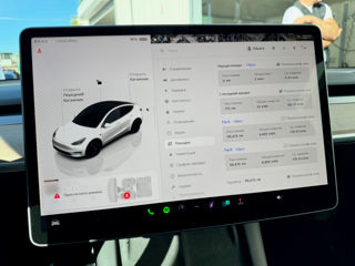 Tesla Model Y foto 11