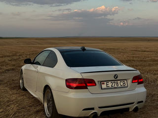 BMW 3 Series Coupe foto 3