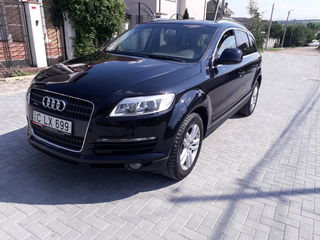 Audi Q7 foto 3