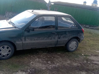 Ford Fiesta foto 3