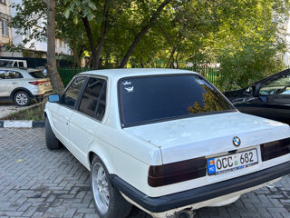 BMW 3 Series foto 4