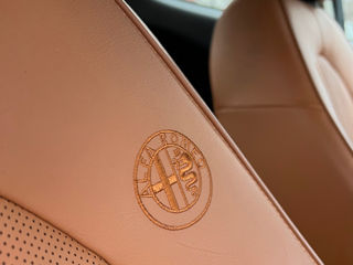 Alfa Romeo MiTo foto 9