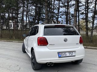 Volkswagen Polo foto 7