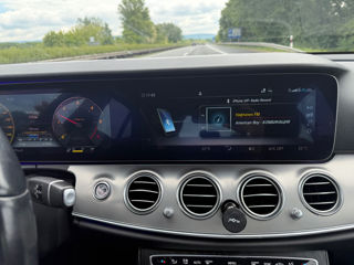 Mercedes E-Class foto 9