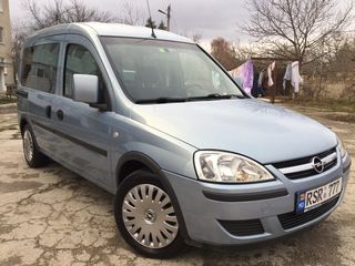 Opel Combo foto 3