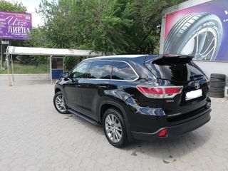 Toyota Highlander foto 4