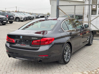 BMW 5 Series foto 5