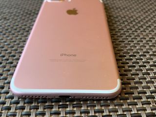Iphone 7+ Rose Gold 32 GB foto 4