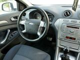 Ford Mondeo foto 4