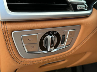 BMW 7 Series foto 17